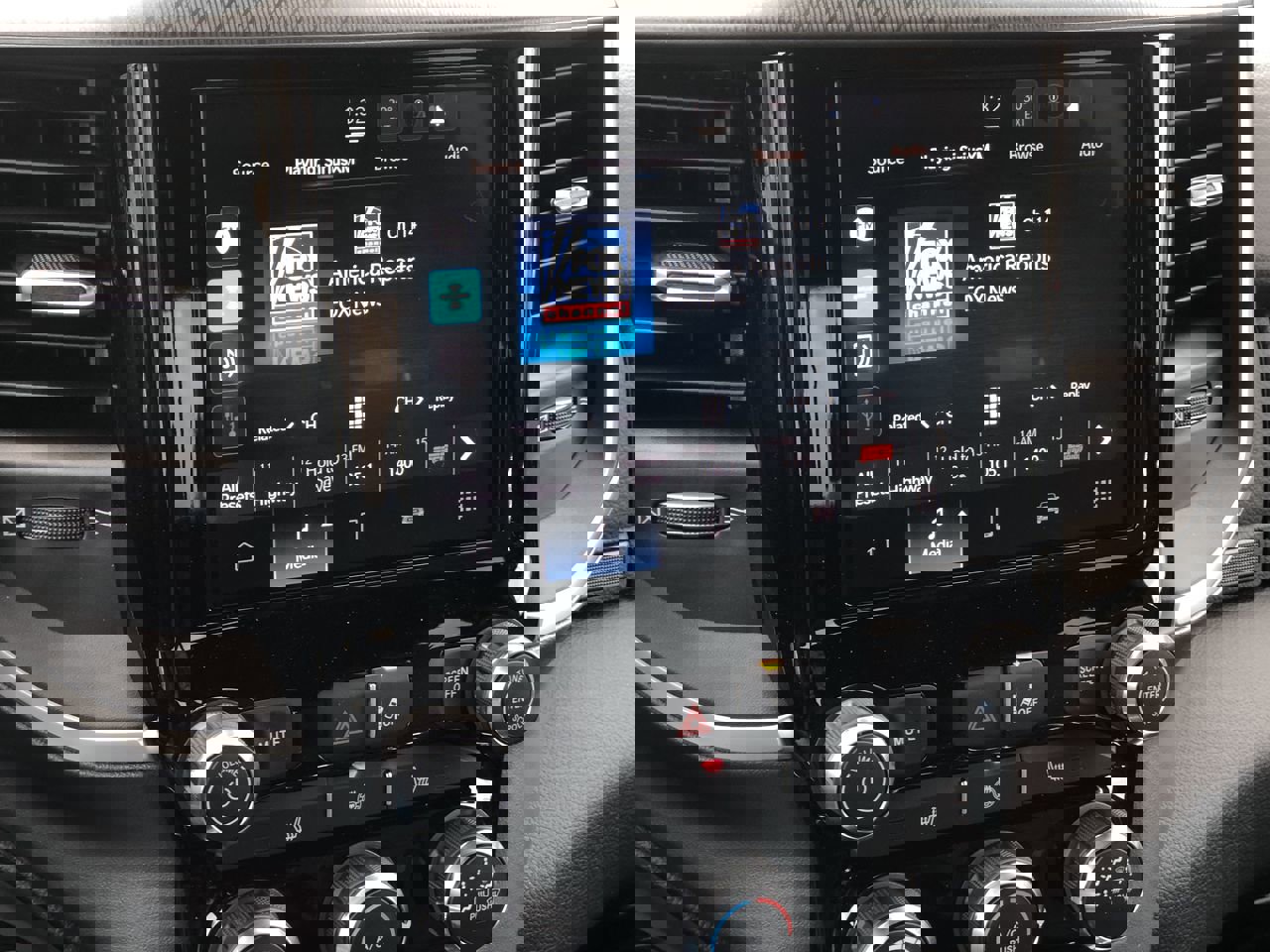 New 2026 RAM 1500 4x4 Crew Cab image 27