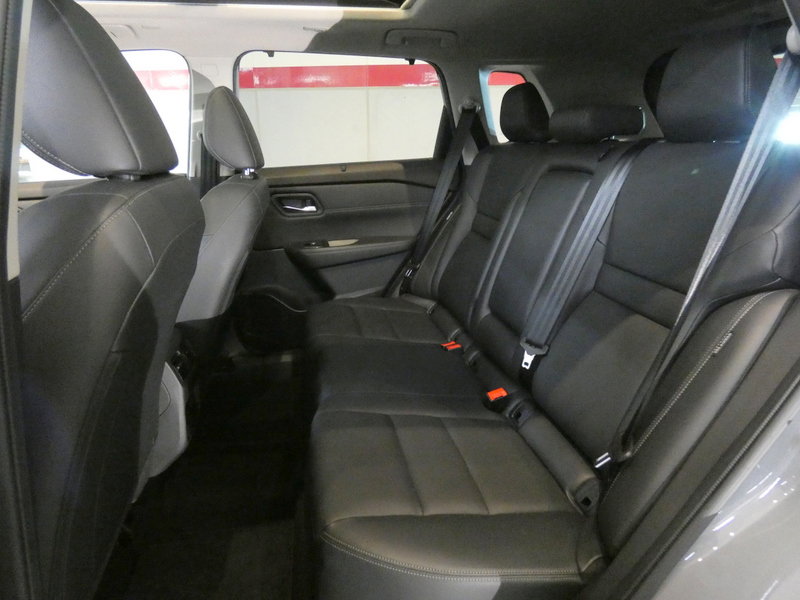 Used 2023 Nissan Rogue SL w/ SL Premium Package AWD/4WD image 23