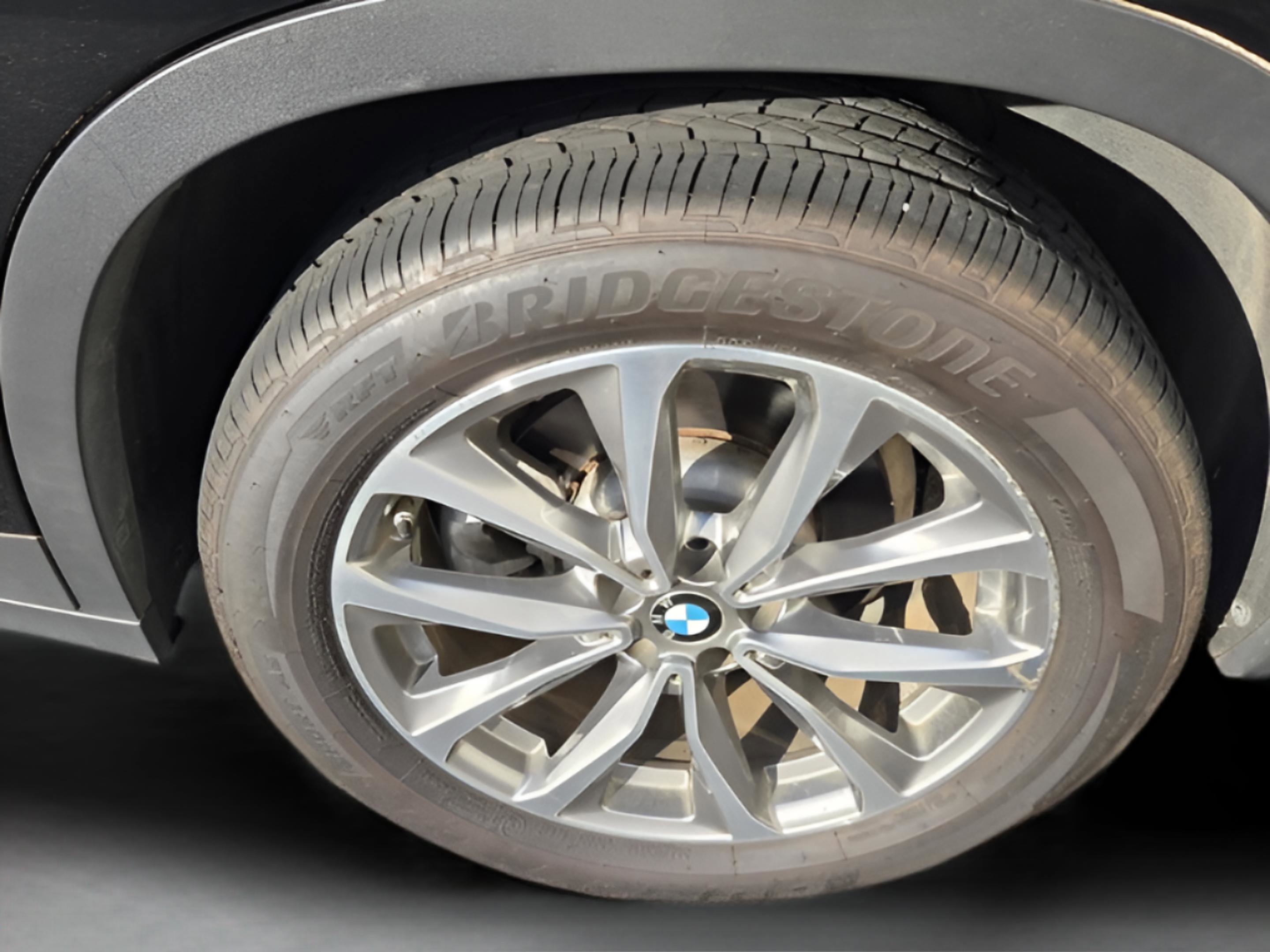 Used 2019 BMW X3 sDrive30i w/ Premium Package image 18