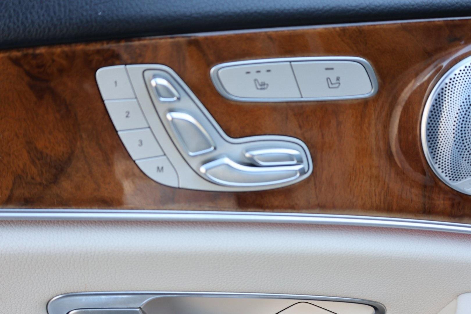 Used 2018 Mercedes-Benz E 300 image 11