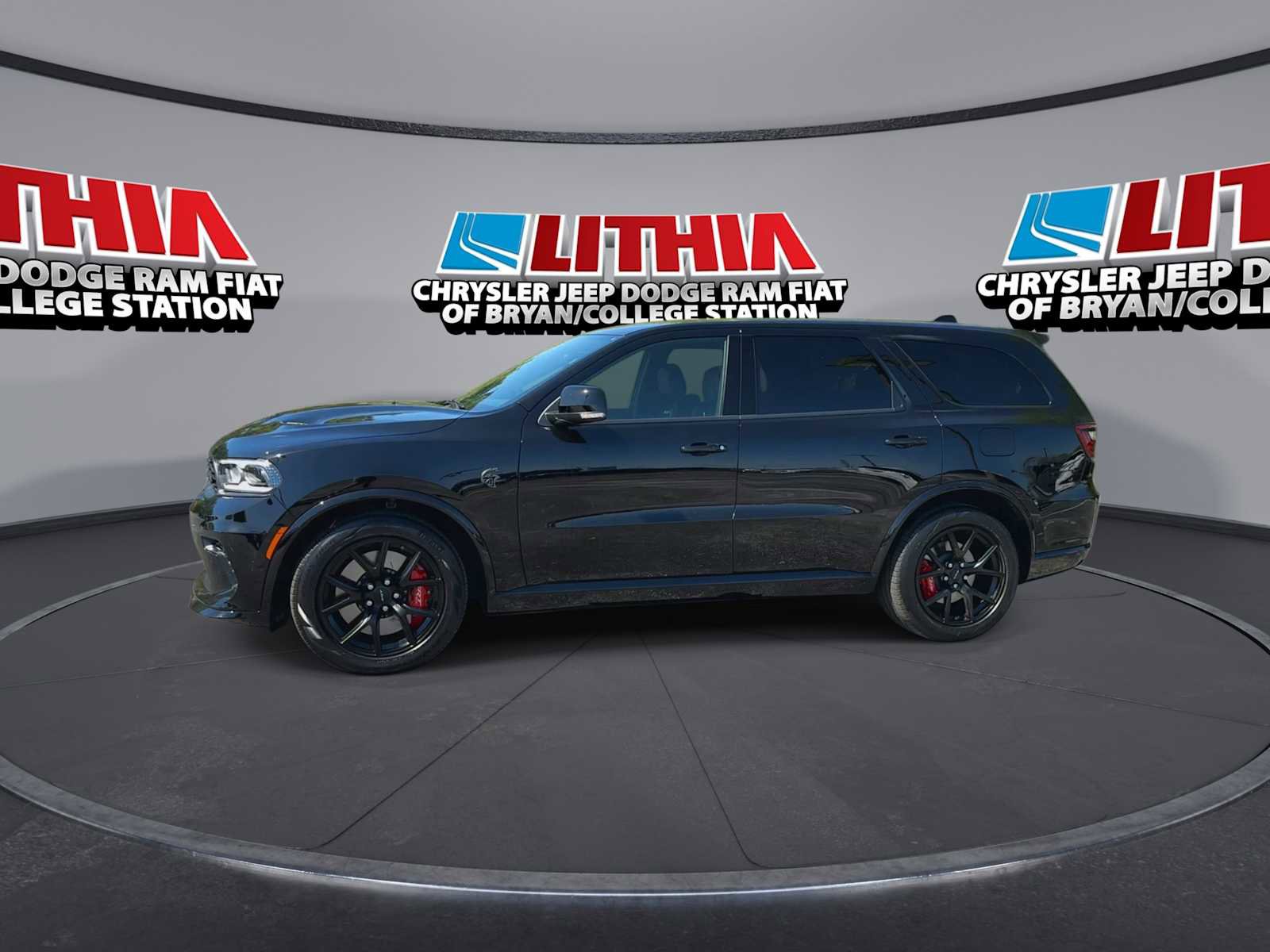 Used 2026 Dodge Durango SRT Hellcat w/ Premium Group image 4