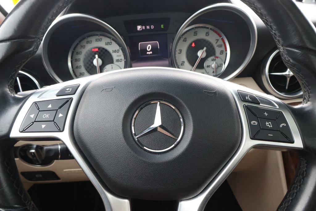 Used 2016 Mercedes-Benz SLK 300 image 19