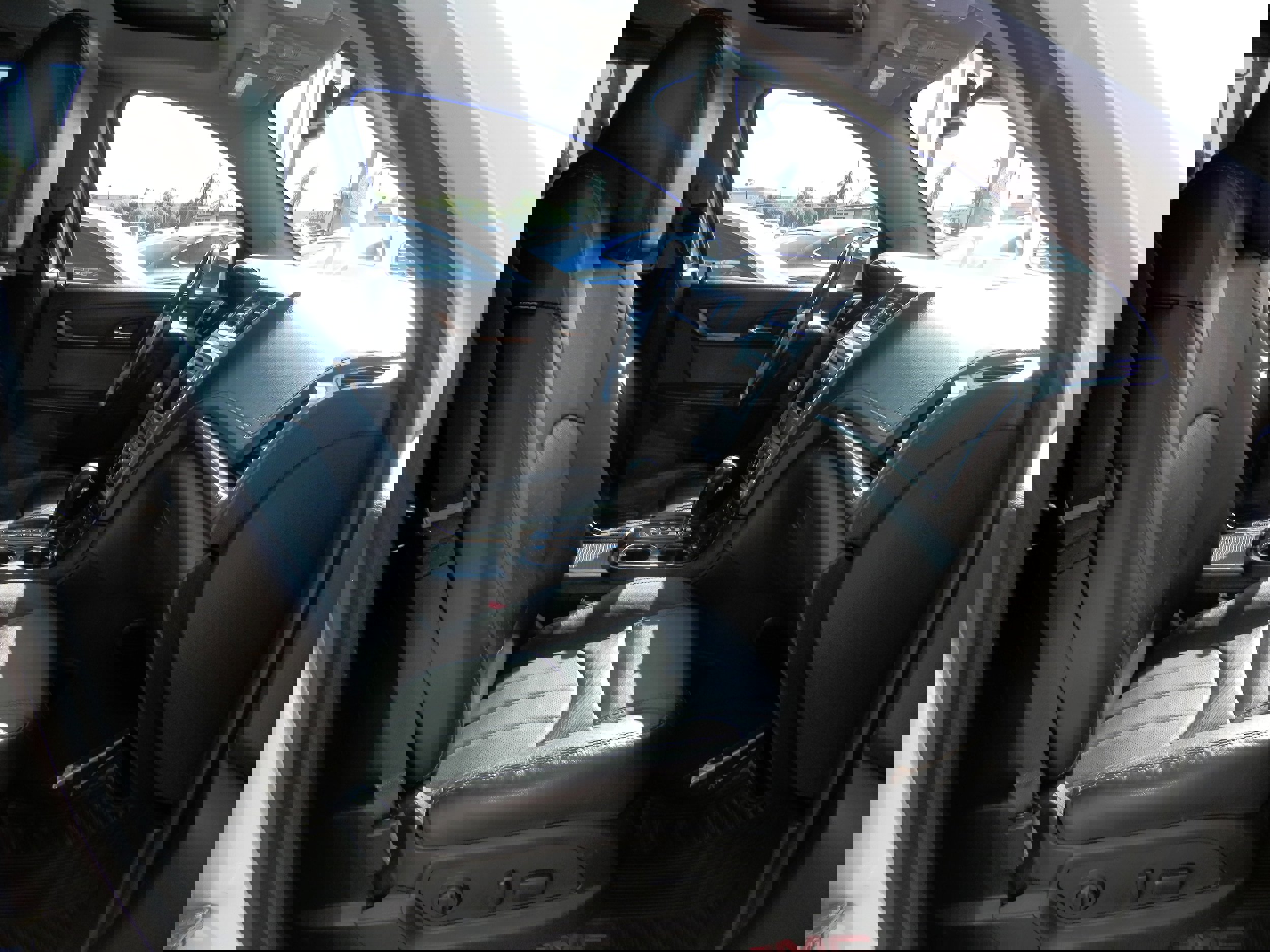 Used 2016 GMC Acadia Denali image 19