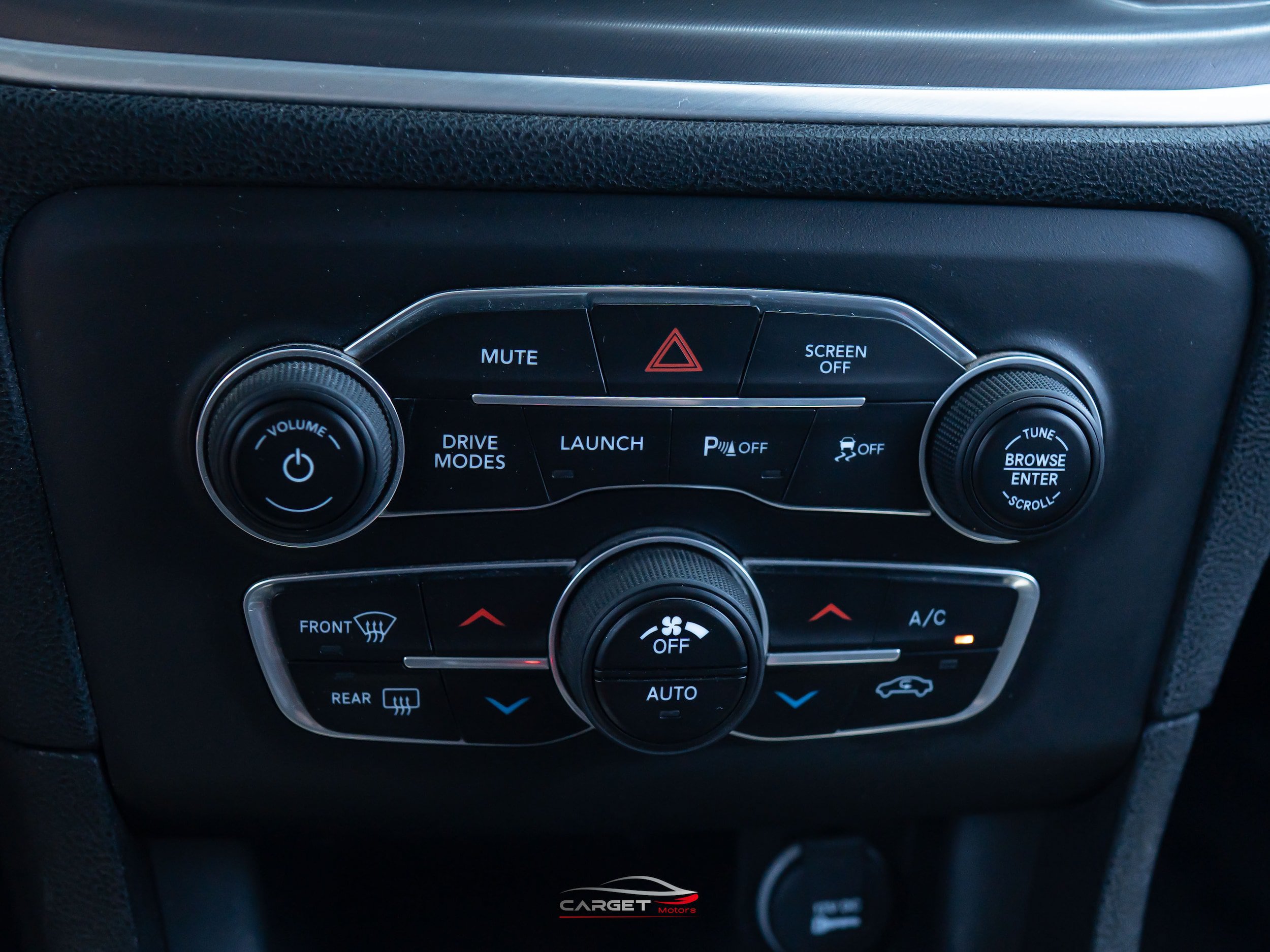 Used 2020 Dodge Charger Scat Pack RWD image 32