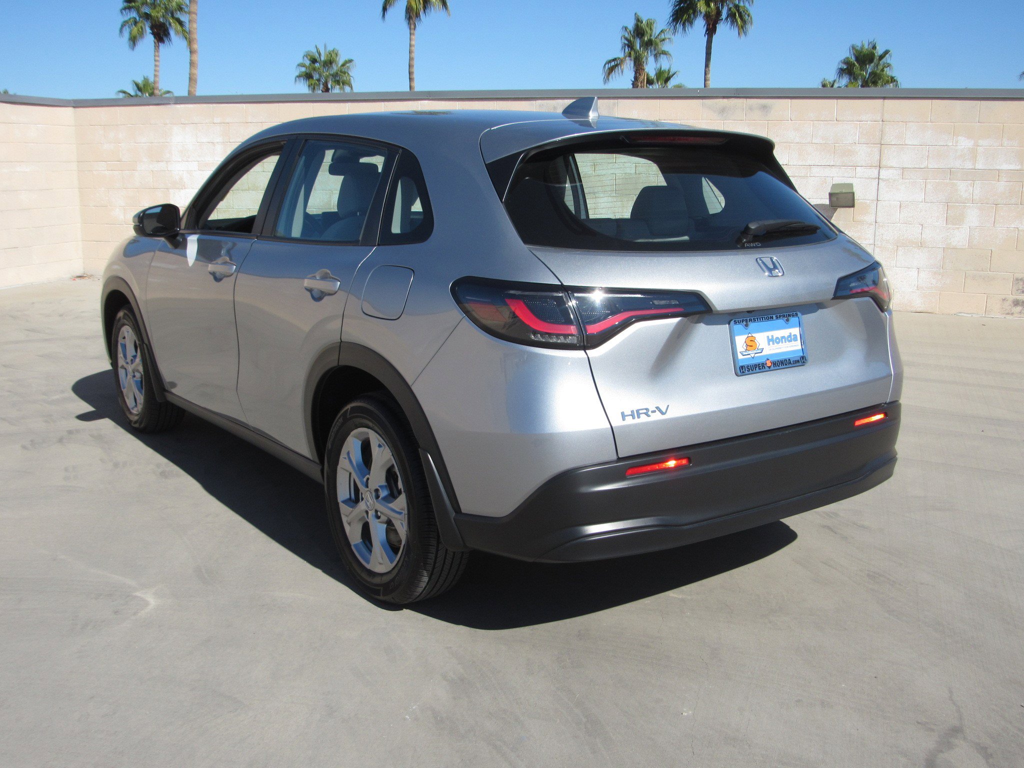 Used 2025 Honda HR-V LX image 6