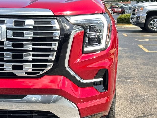 New 2026 GMC Terrain Denali w/ LPO, Black Badging Package AWD/4WD image 3