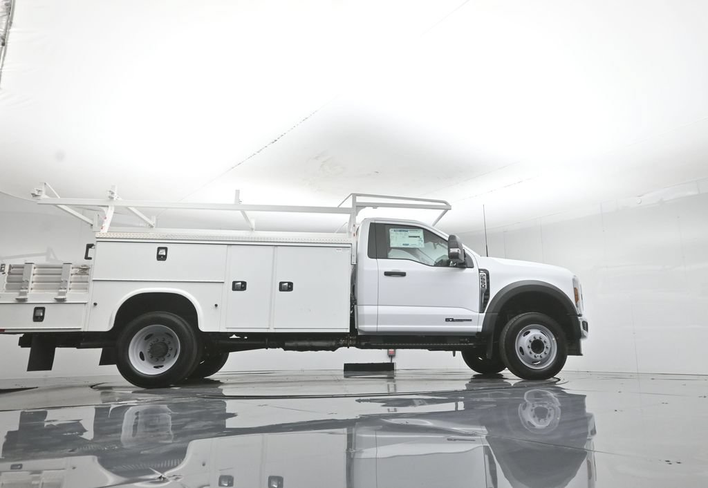 New 2026 Ford F550 2WD Regular Cab Super Duty image 7