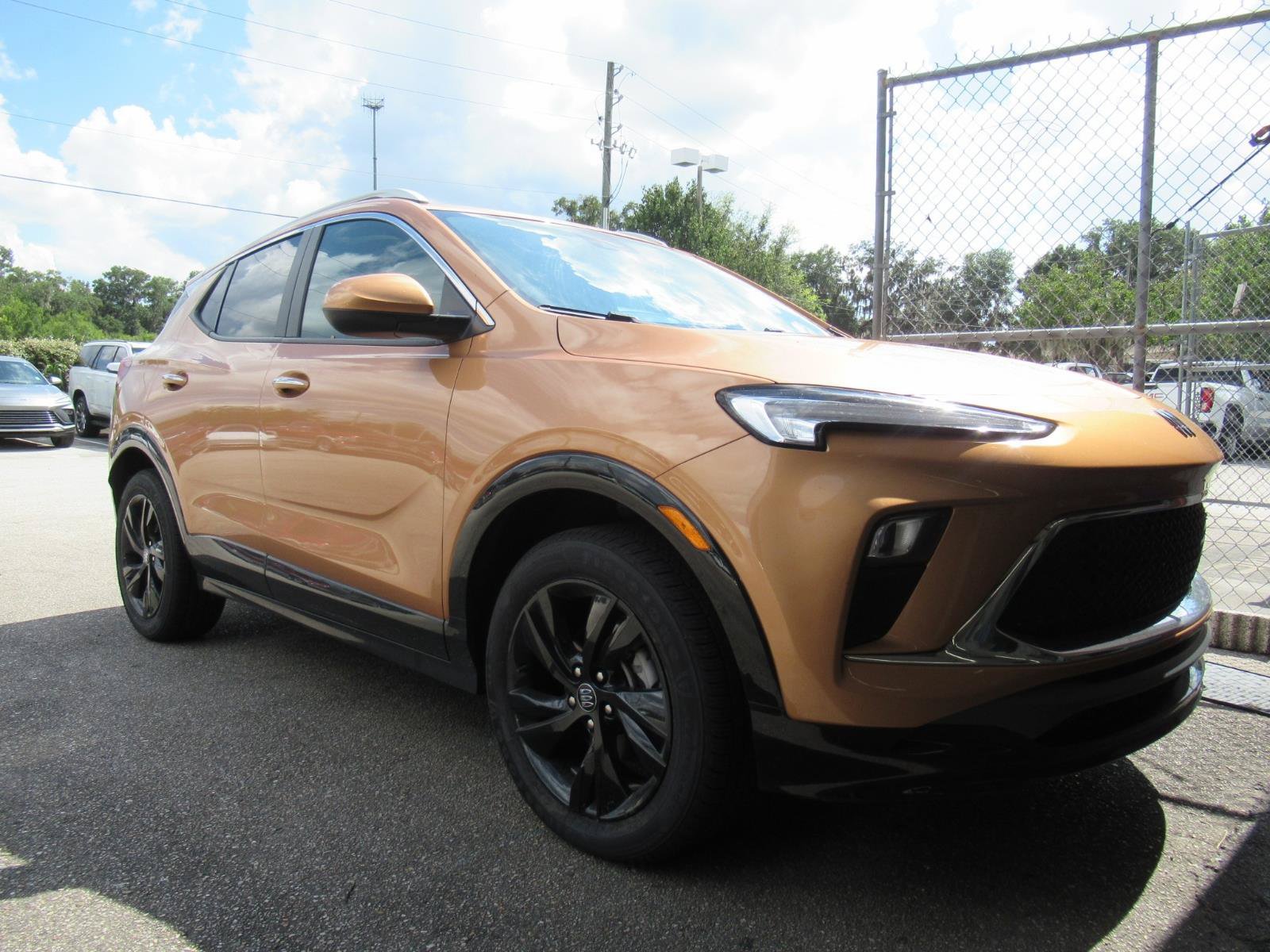 Used 2024 Buick Encore GX Sport Touring AWD/4WD image 1