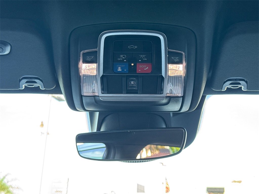 Used 2022 RAM 1500 Limited w/ Trailer Tow Group image 27