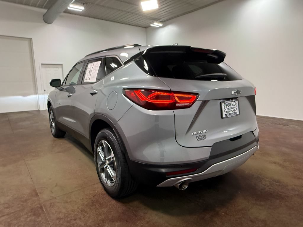 Used 2024 Chevrolet Blazer LT w/ Convenience Package FWD image 35