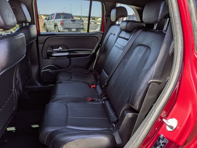 Used 2022 Mercedes-Benz GLB 250 4MATIC image 13