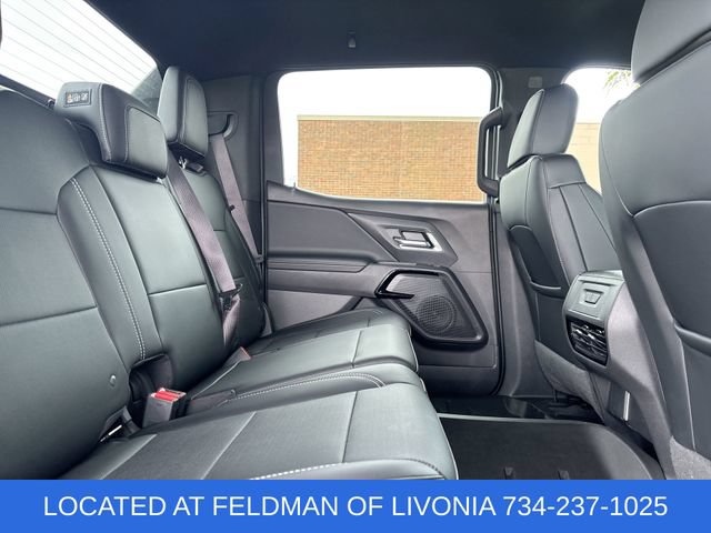 Certified 2025 Chevrolet Silverado EV LT AWD/4WD image 25