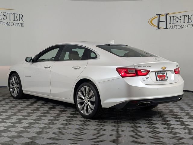 Used 2018 Chevrolet Malibu Premier w/ Premier Sun and Wheel Package FWD image 5