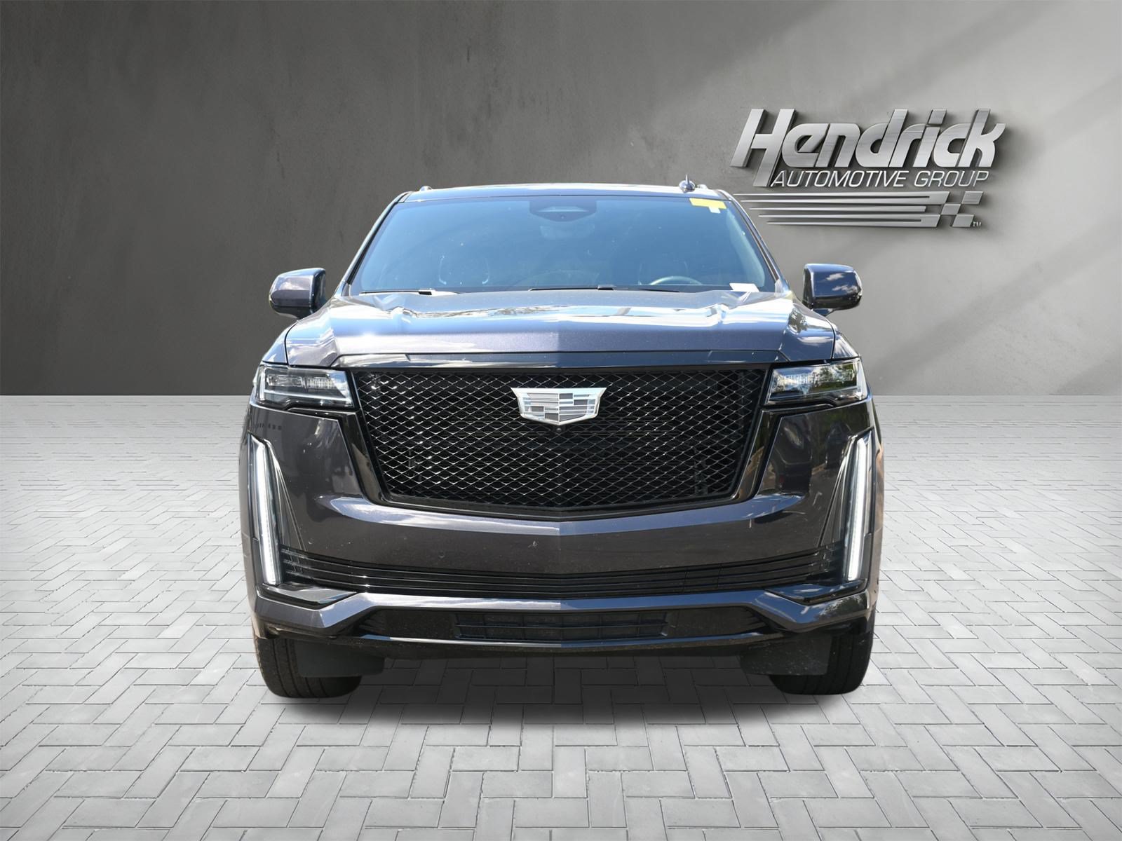Used 2023 Cadillac Escalade Sport w/ LPO, ONYX Package AWD/4WD image 3