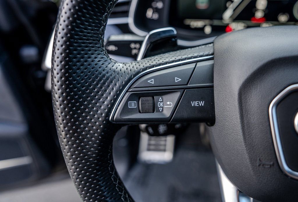 Used 2023 Audi RS Q8 image 6