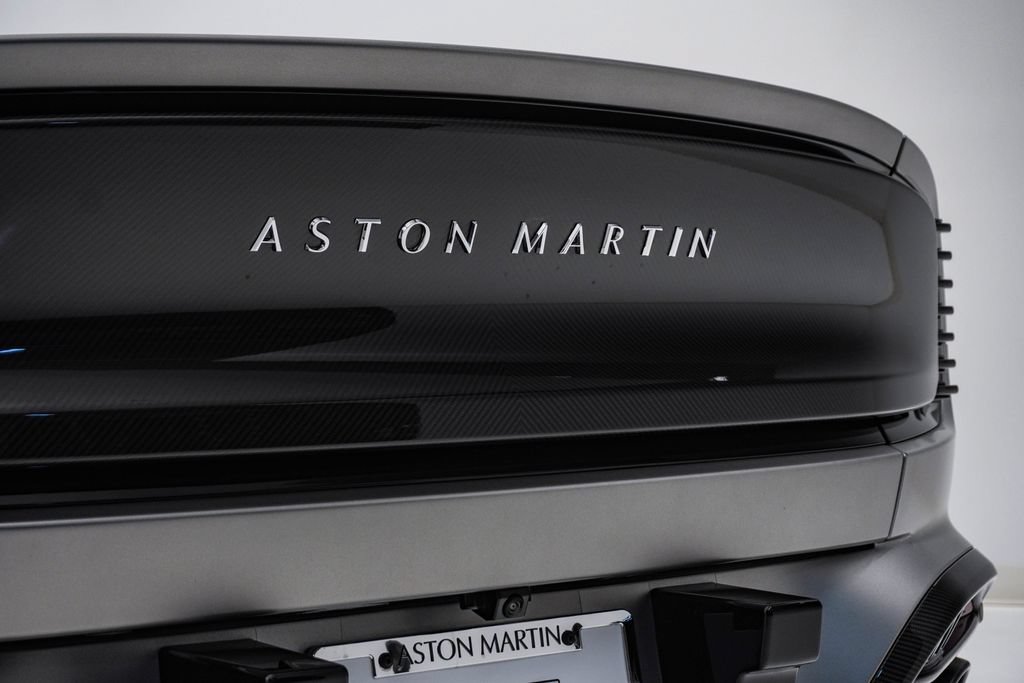 Used 2026 Aston Martin Vanquish Convertible RWD image 14