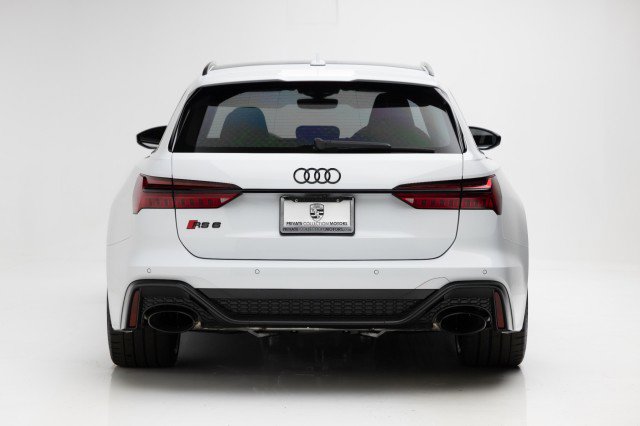 Used 2024 Audi RS 6 performance w/ Matte Carbon Package image 7