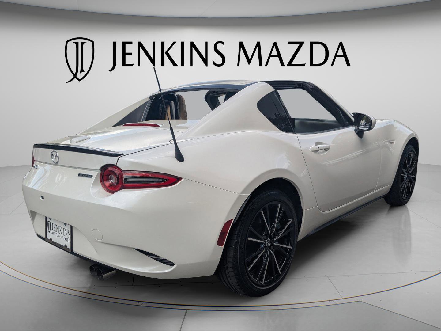 New 2026 MAZDA MX-5 Miata RF Grand Touring image 10