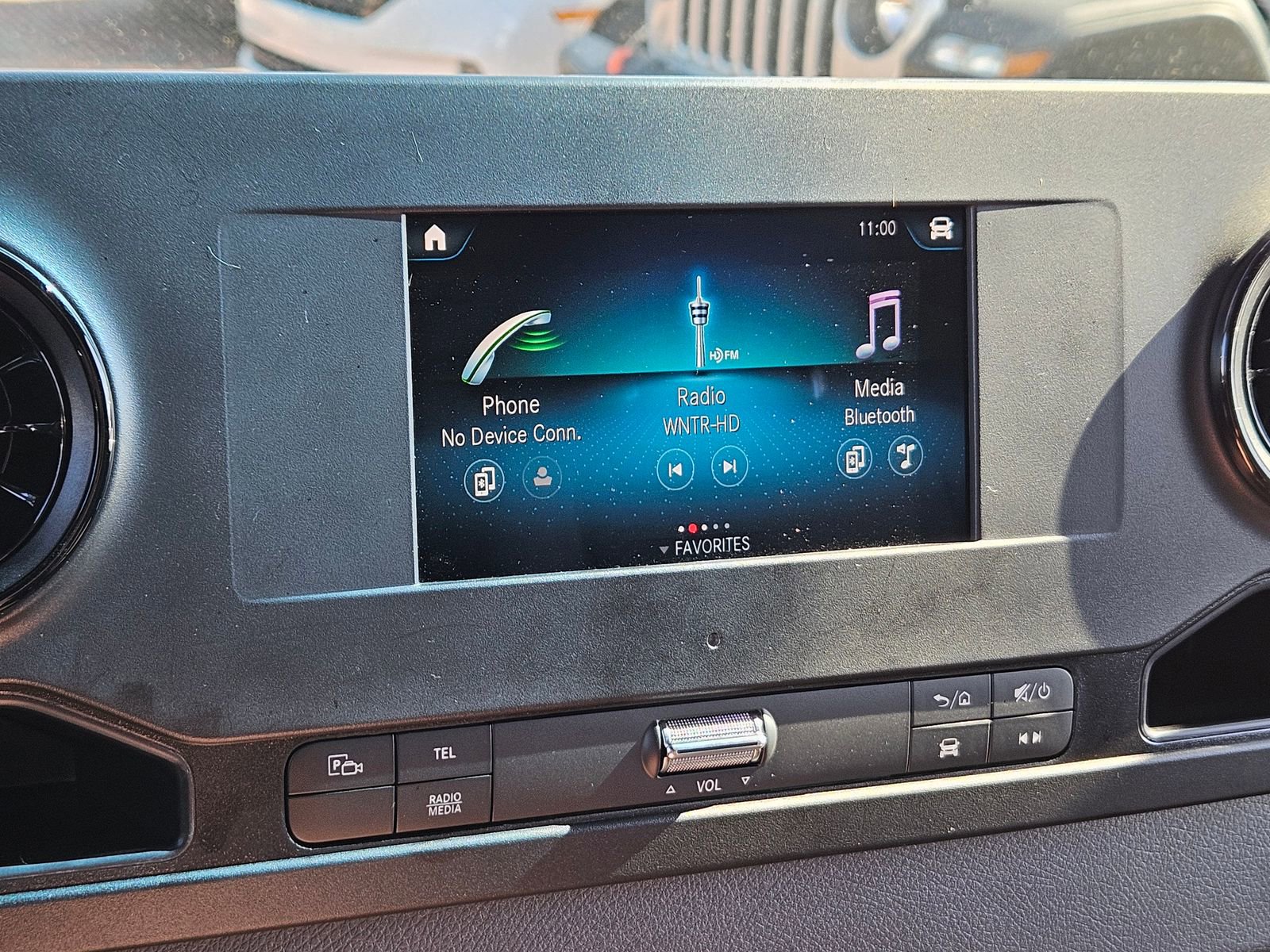 Used 2024 Mercedes-Benz Sprinter 3500 image 22