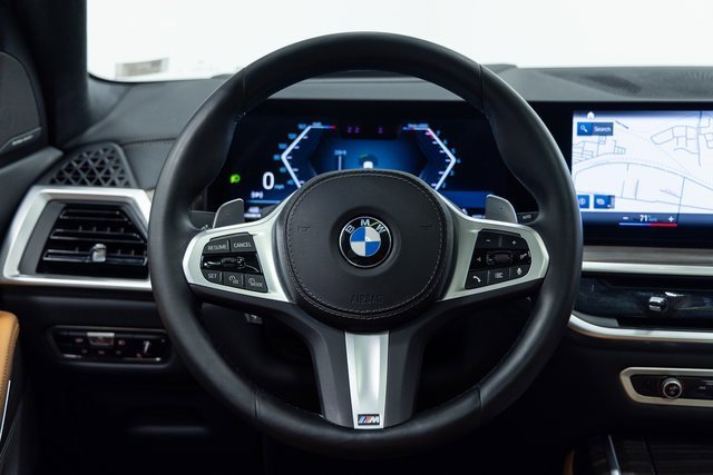 Used 2023 BMW X7 xDrive40i w/ M Sport Package image 14
