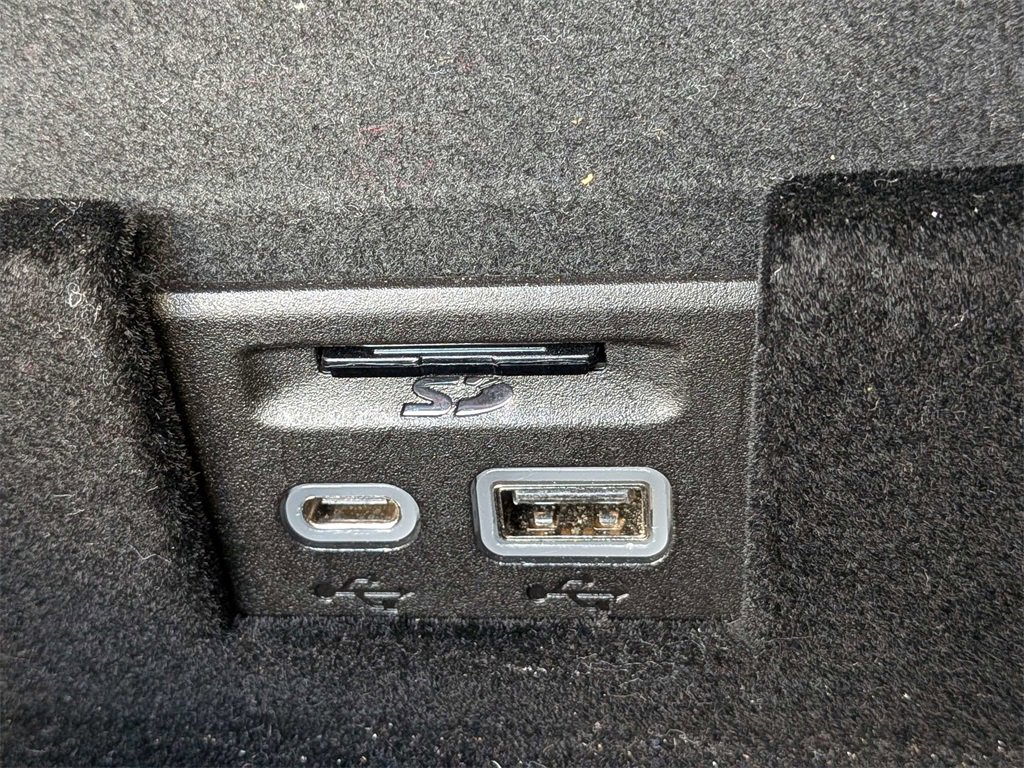 Used 2023 Cadillac XT5 Premium Luxury image 25