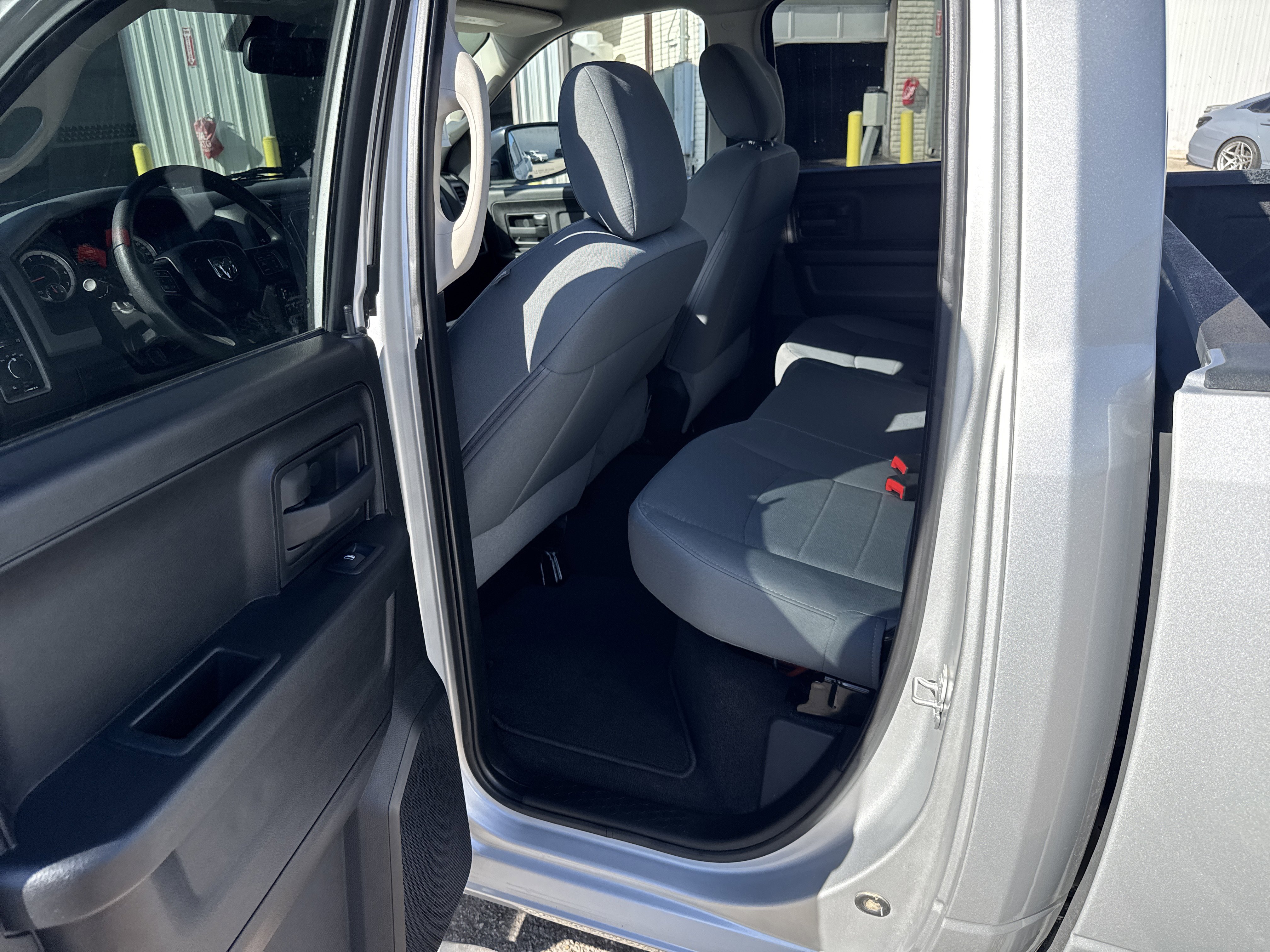 Used 2018 RAM 1500 Tradesman w/ Popular Equipment Group image 10