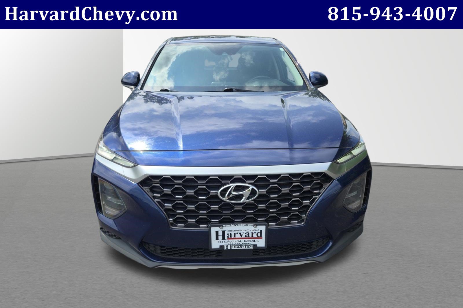Used 2020 Hyundai Santa Fe SE FWD image 2