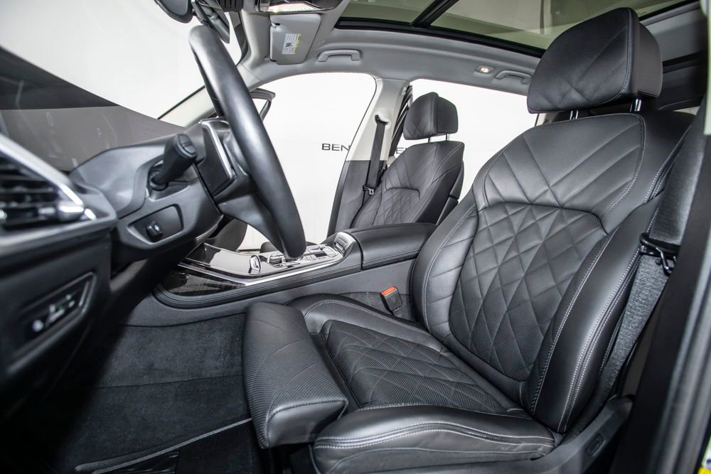 Used 2024 BMW X7 xDrive40i w/ Parking Assistance Package image 15