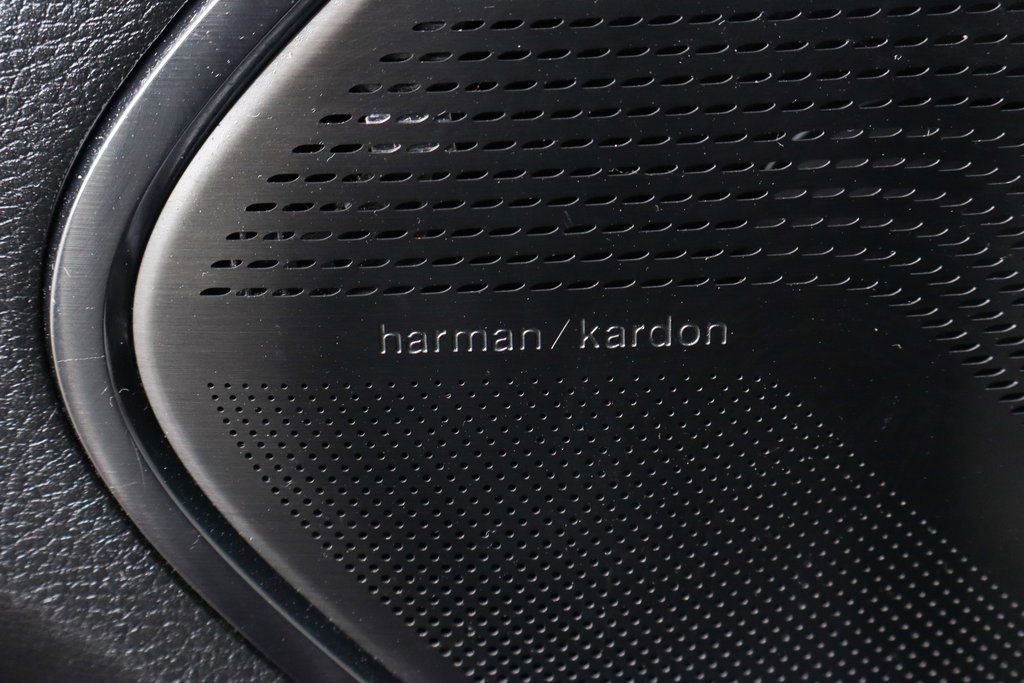 Used 2025 RAM 1500 Limited w/ Body Color Bumper Group image 19