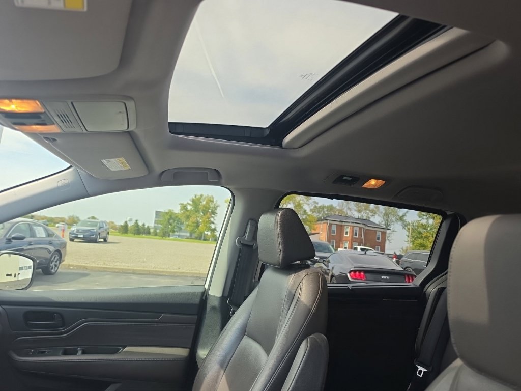 Used 2019 Honda Odyssey EX-L image 13