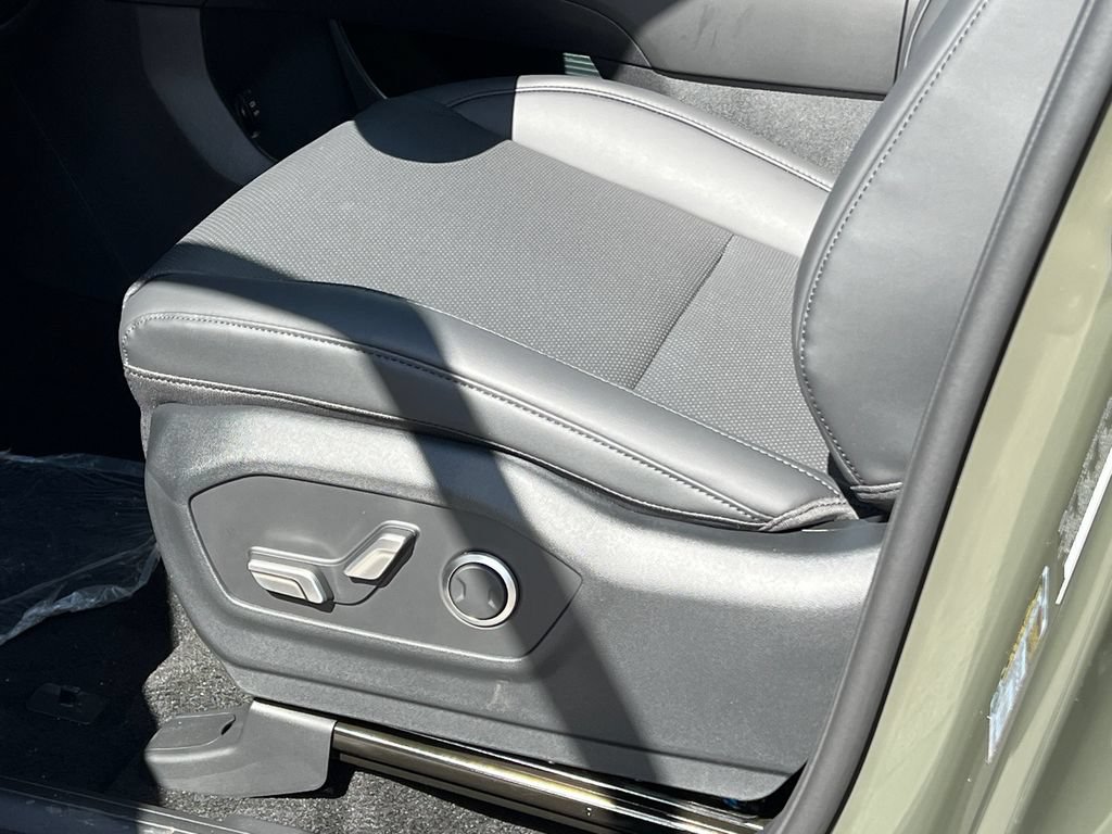 New 2026 Hyundai Santa Fe XRT AWD/4WD image 7