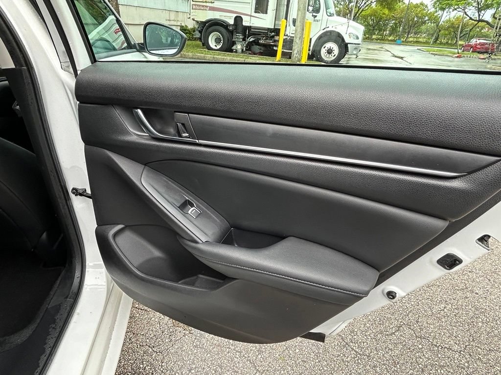 Used 2021 Honda Accord Sport Special Edition image 32