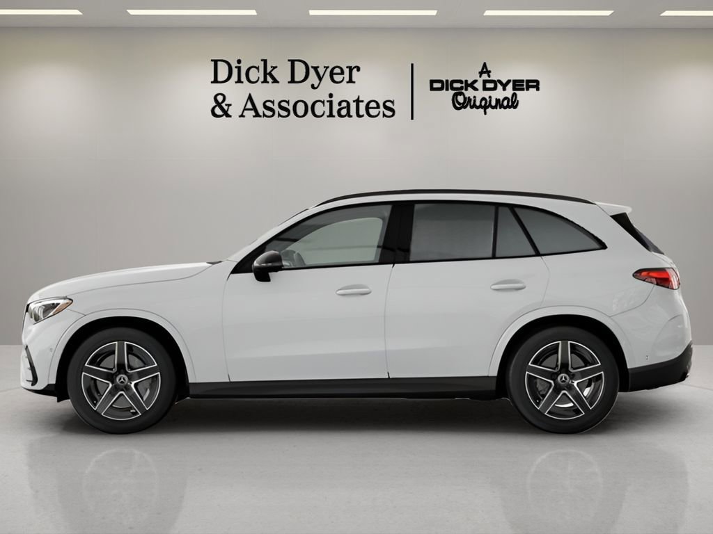 Used 2025 Mercedes-Benz GLC 300 image 21
