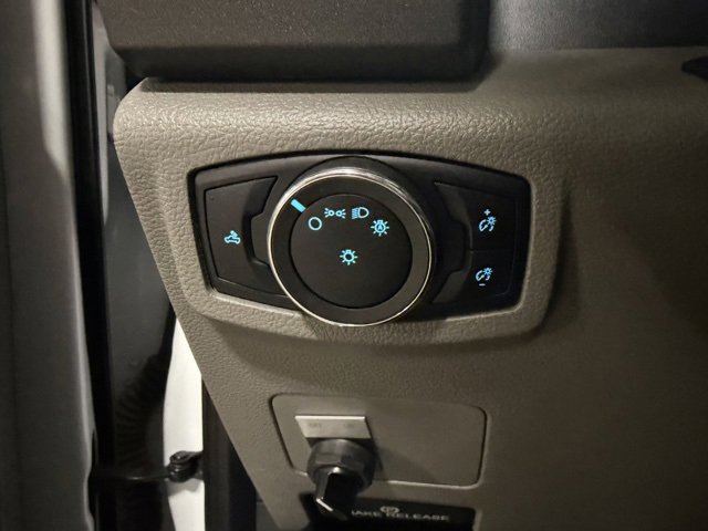 Used 2022 Ford F350 XL w/ Power Equipment Group image 19