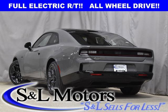 Used 2025 Dodge Charger R/T w/ Quick Order Package 25M R/T image 2