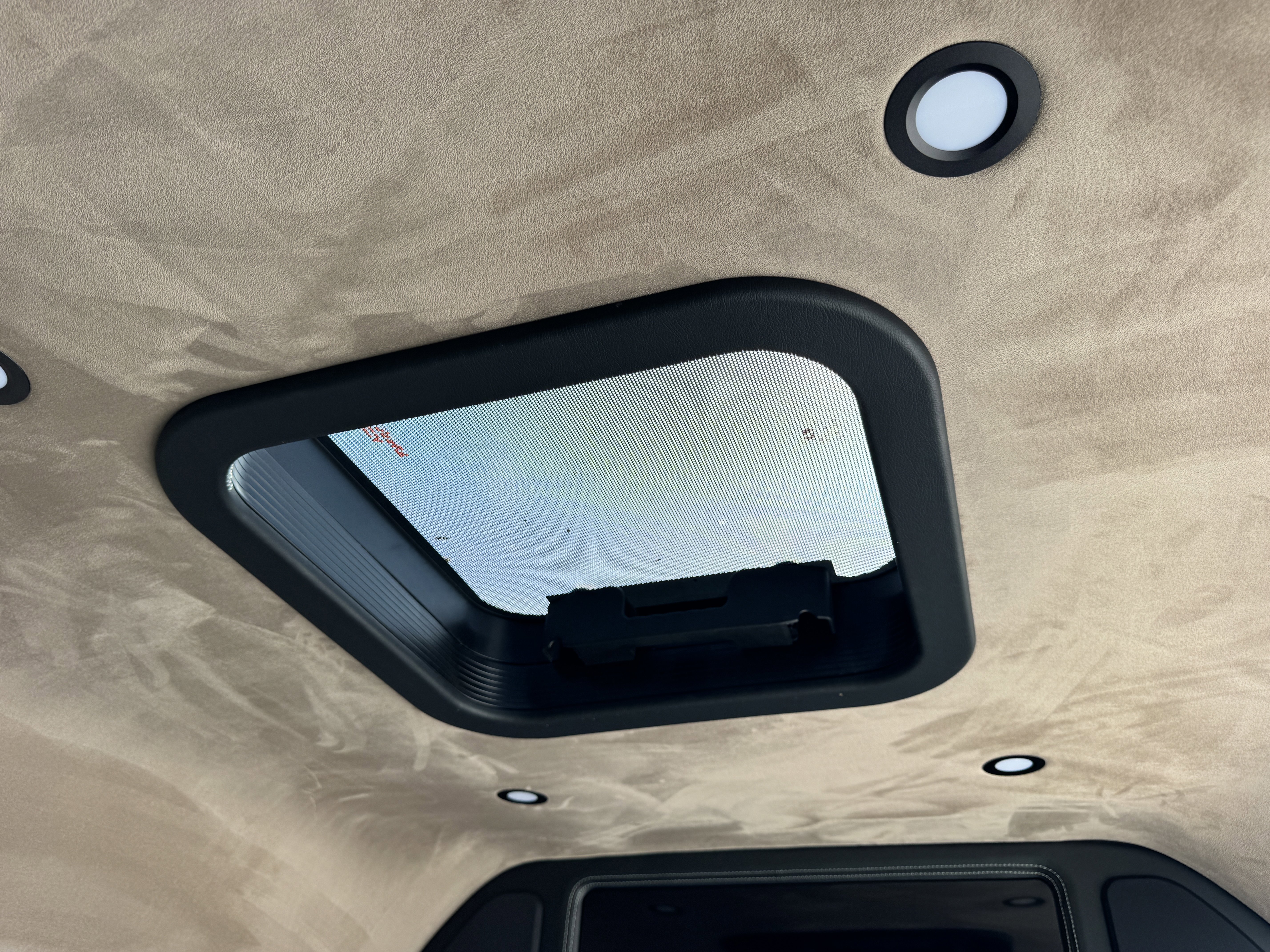 Used 2023 Mercedes-Benz Sprinter 2500 image 29