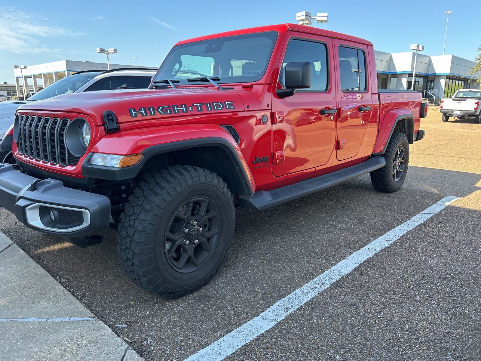Used 2025 Jeep Gladiator High Tide image 14