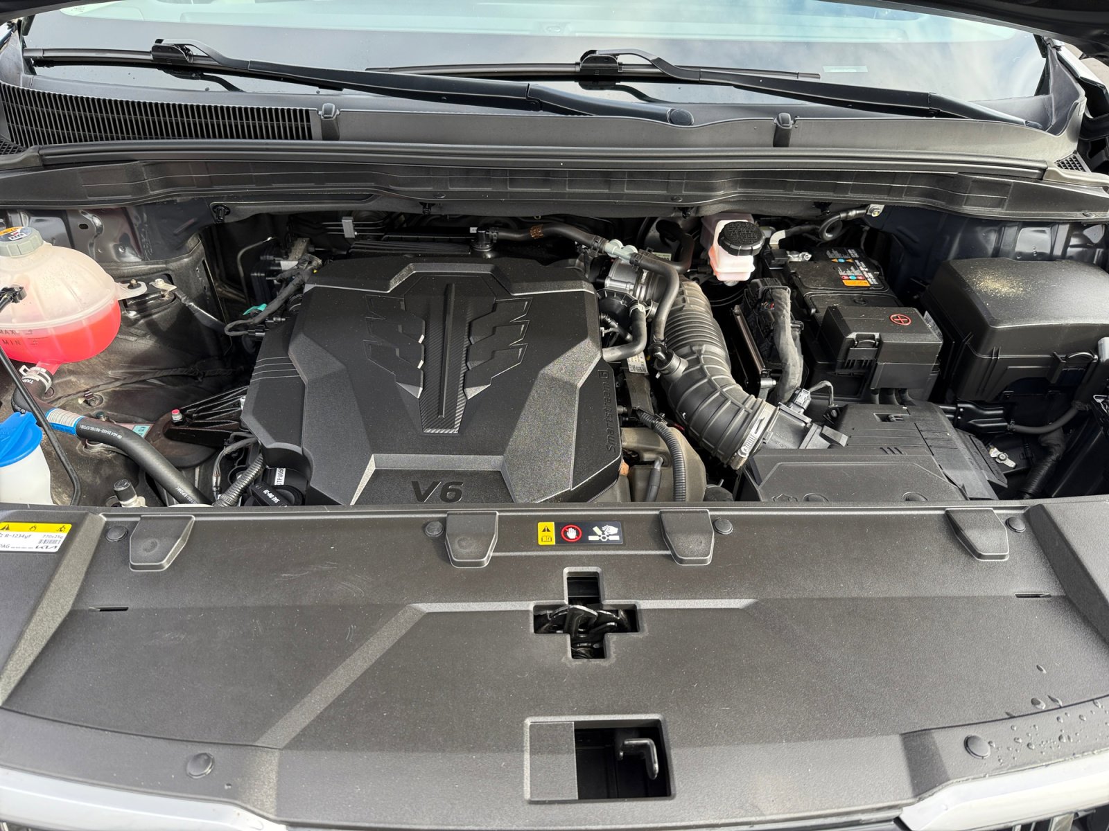 Used 2024 Kia Carnival LX image 20