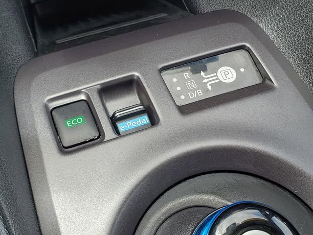 Certified 2024 Nissan Leaf S FWD image 23