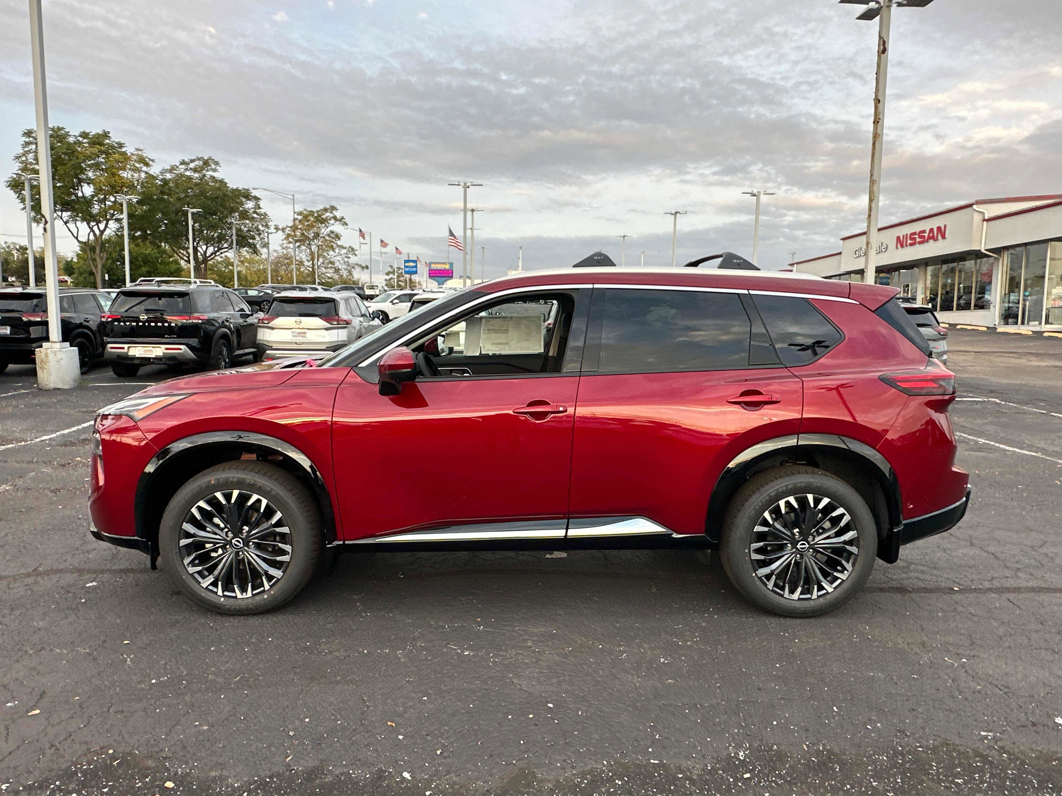 New 2026 Nissan Rogue Platinum w/ Platinum Premium Package image 10