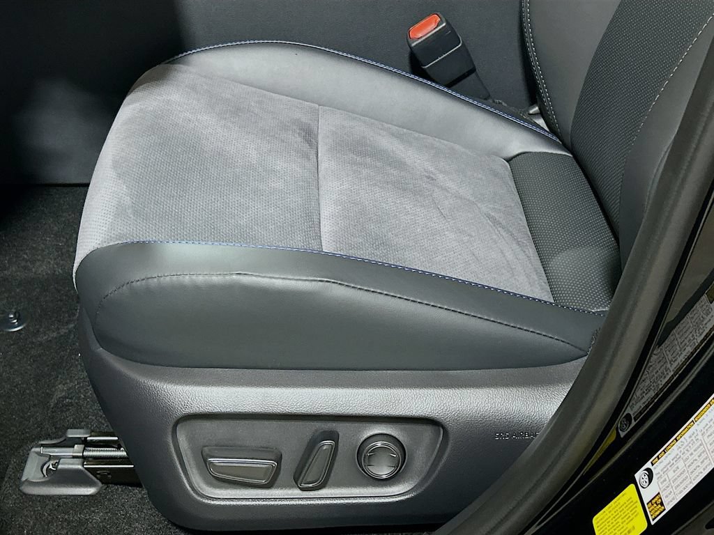 New 2026 Toyota RAV4 XSE AWD/4WD image 18