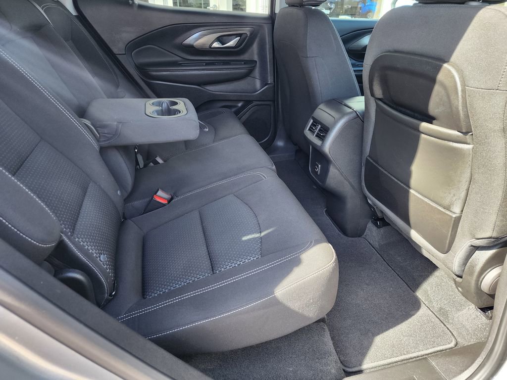 Certified 2023 GMC Terrain SLE w/ Driver Convenience Package image 17