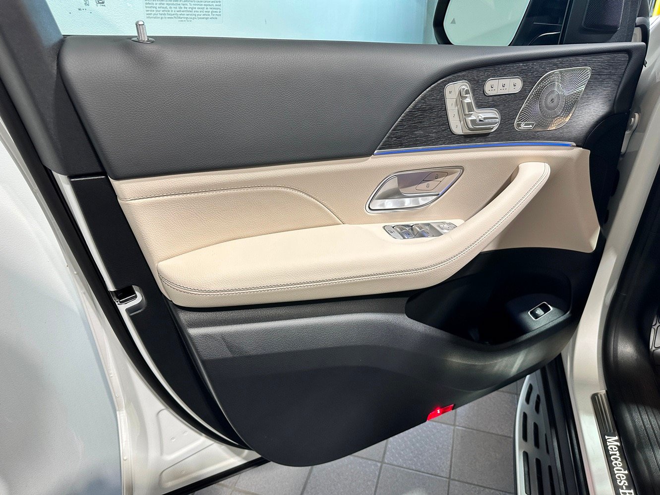 New 2026 Mercedes-Benz GLS 450 4MATIC image 8