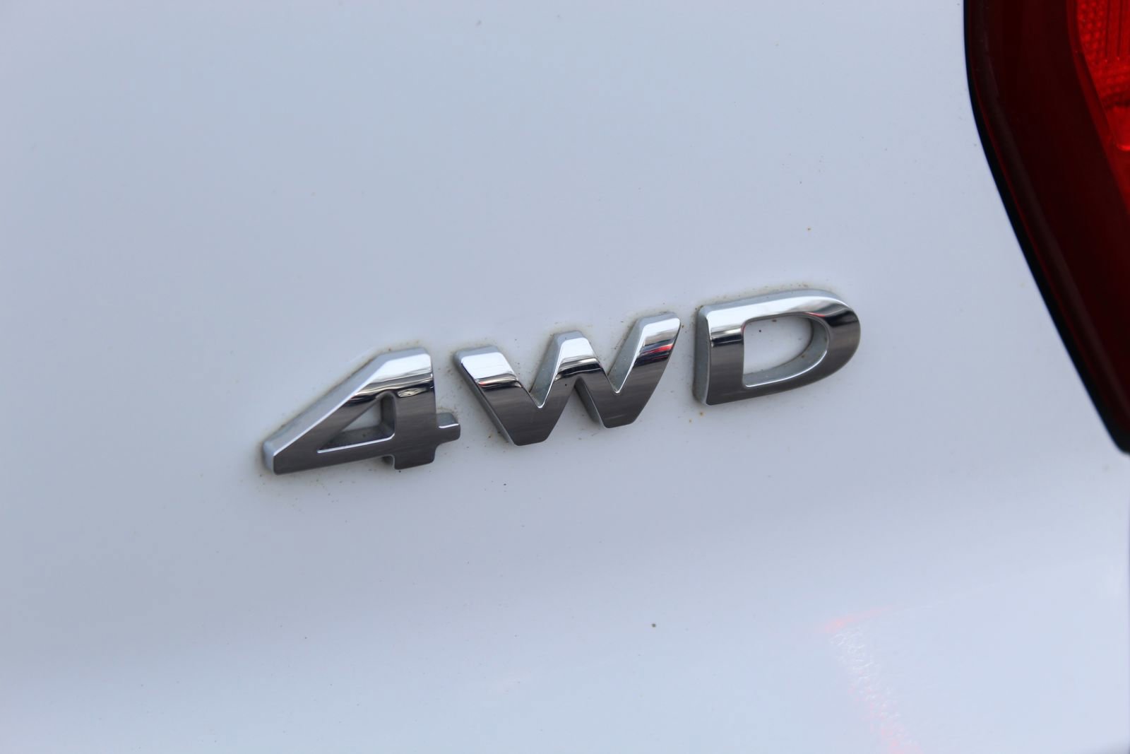 Used 2019 Ford Explorer 4WD w/ Class III Trailer Tow Package image 25