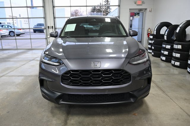 Used 2023 Honda HR-V LX image 2