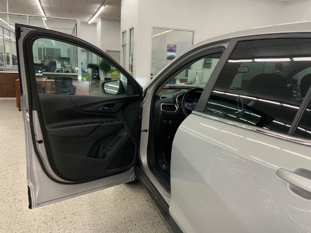 Used 2021 Chevrolet Equinox LT w/ Driver Convenience Package AWD/4WD image 28