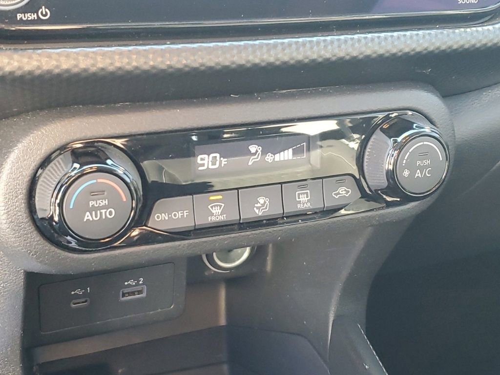 Used 2022 Nissan Kicks SV image 21