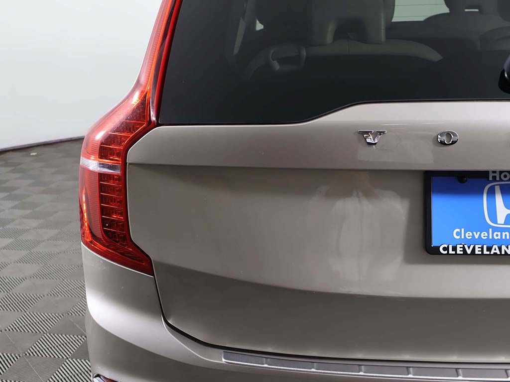 Used 2024 Volvo XC90 T8 Plus w/ Protection Package Premier AWD/4WD image 19