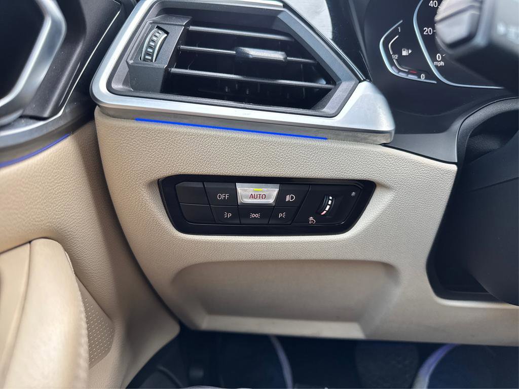 Used 2022 BMW 430i xDrive Coupe w/ Convenience Package image 16