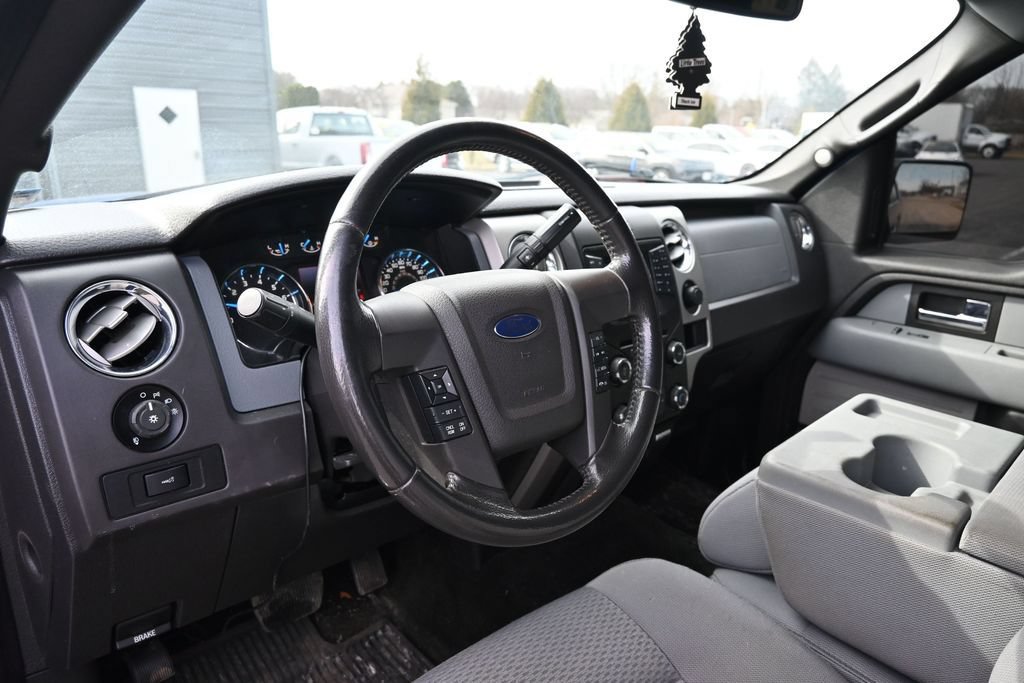 Used 2013 Ford F150 XLT w/ XLT Chrome Pkg AWD/4WD image 9